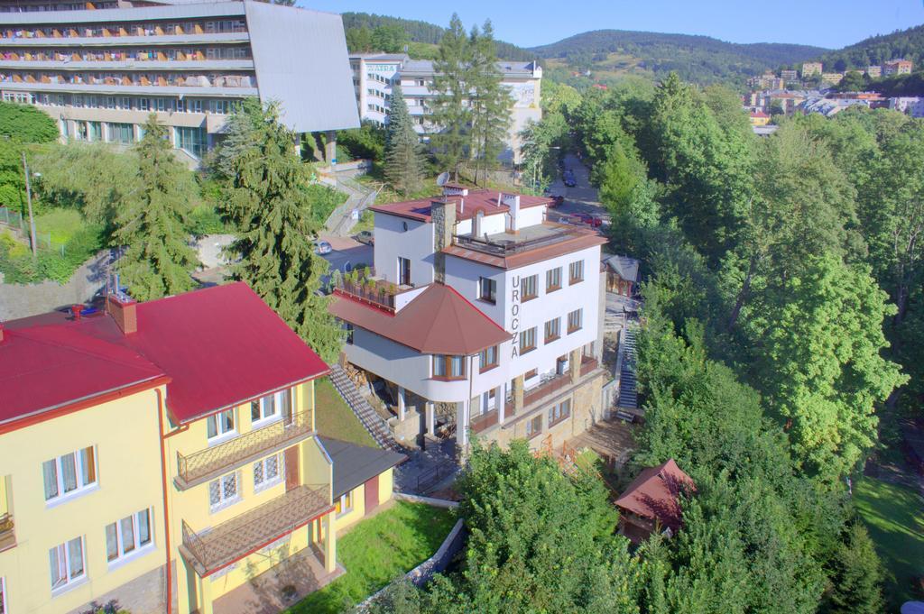 Urocza Art Pensjonat Krynica-Zdrój Kültér fotó
